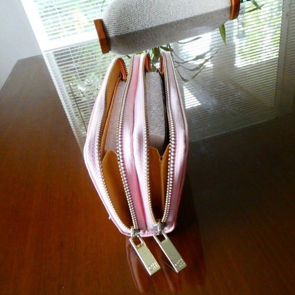 Wallet - Picture 5 of 5